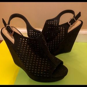 Chinese Laundry Black Wedges Shoes
